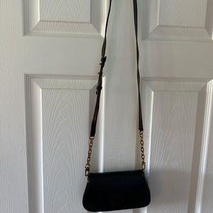 Small black patent pebbled leather crossbody bag